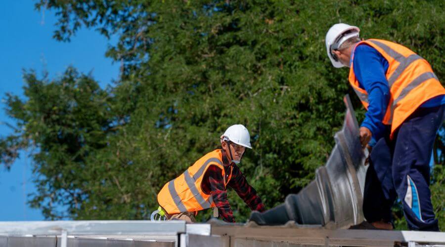 Professional Flat Roofing Installation in Cleves, OH